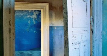 Mohsin Hamid – Exit West Moshin Hamid - Exit West